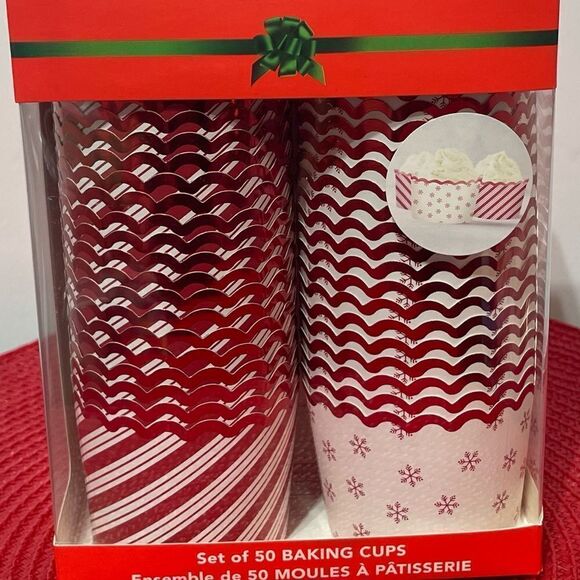 Real Simple Baking Cups Red and White 50 pieces NWT - Picture 2 of 5